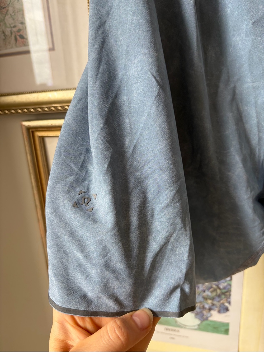 Lululemon Surge Tie Dye Blue Shorts Lined Small - Picture 2 of 7